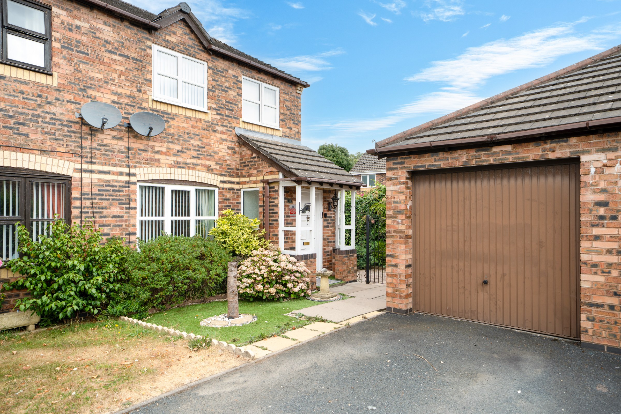 Hawkshaw Close, Oakengates, TF2, photo 25