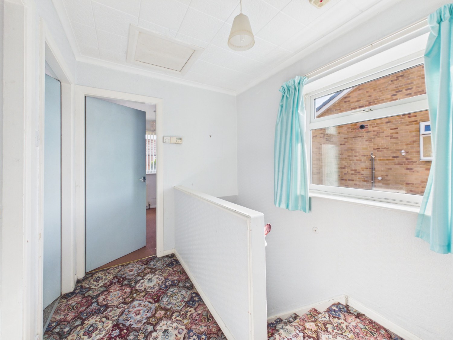 Denshaw Drive Morley, Leeds, West Yorkshire, LS27, photo 20