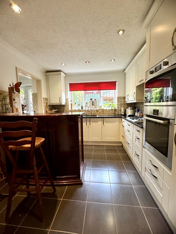 Crawfords, Swanley, BR8, photo 8