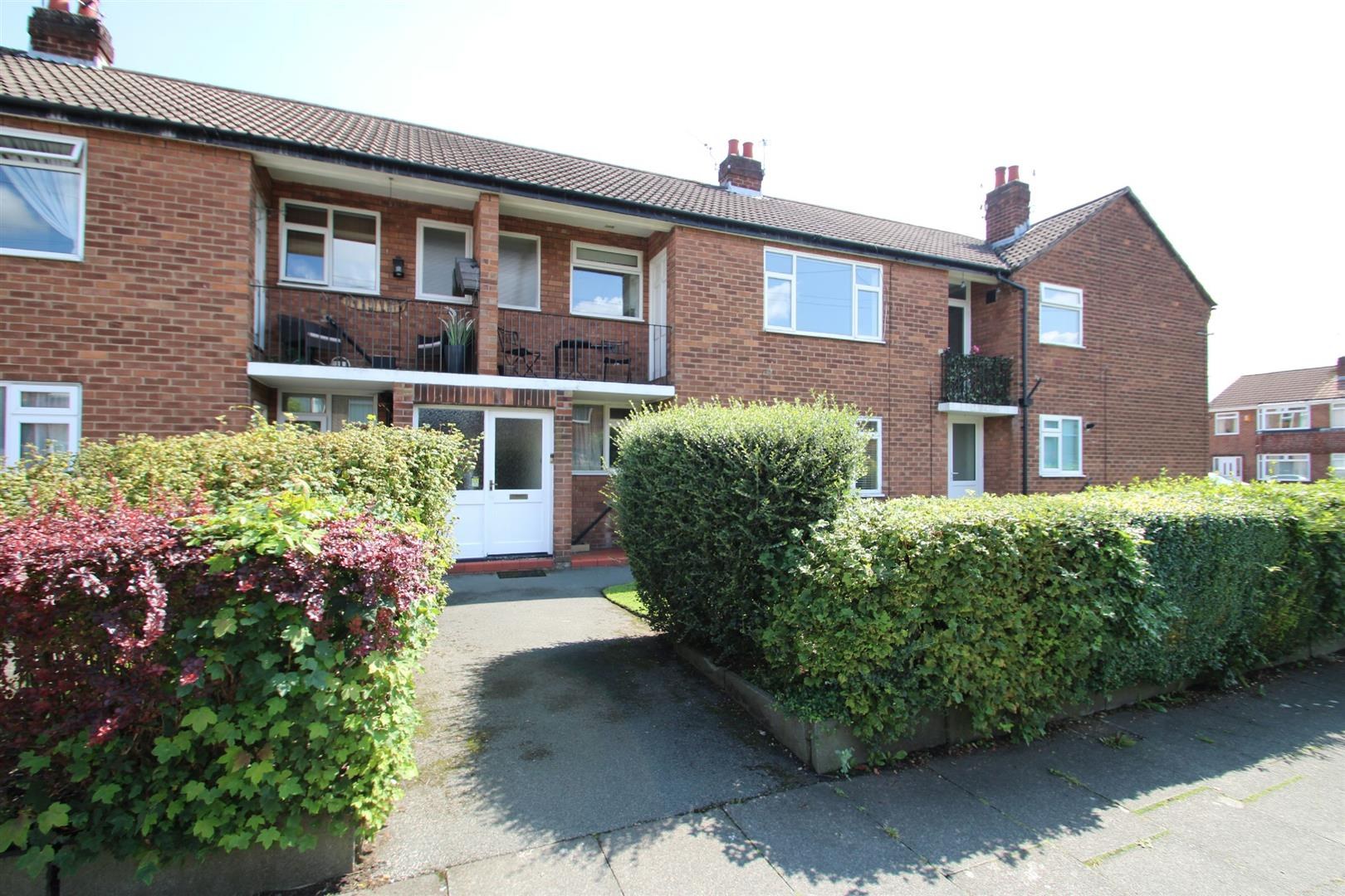Carlyn Avenue