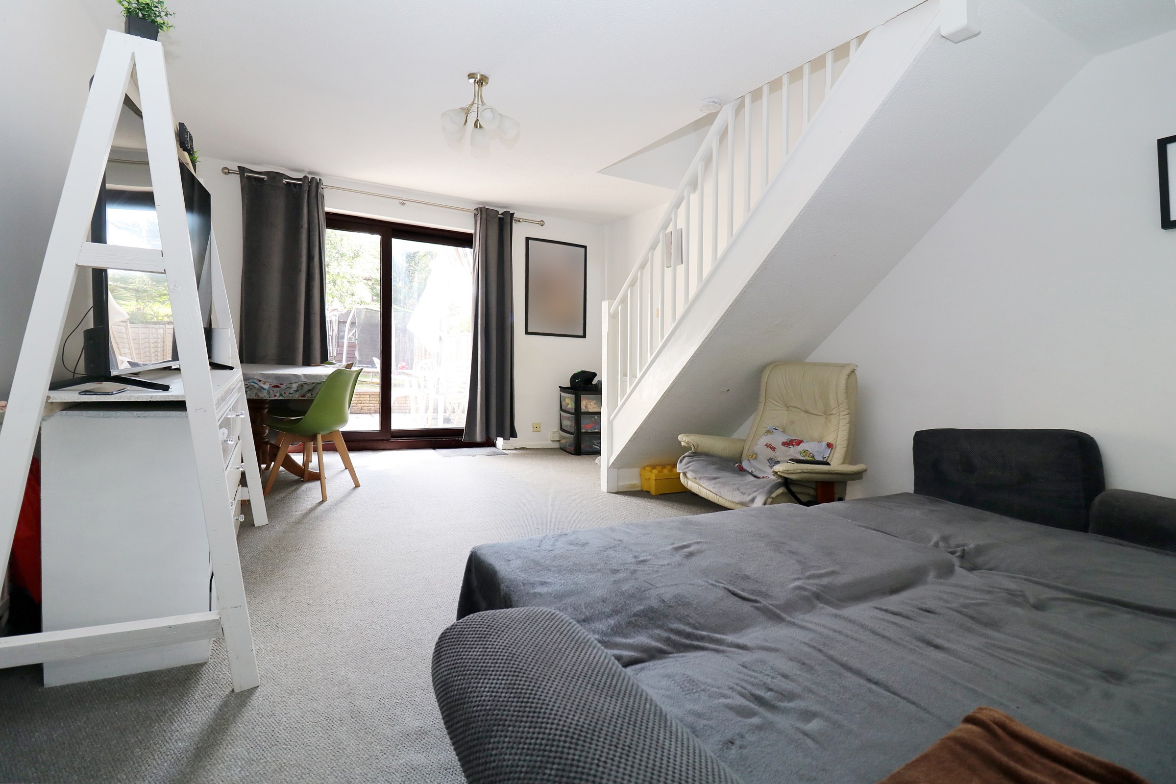 Centaury Gardens, Horton Heath, SO50, photo 5