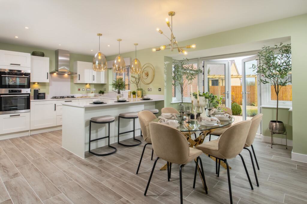Deacons Close, Croft, WA3