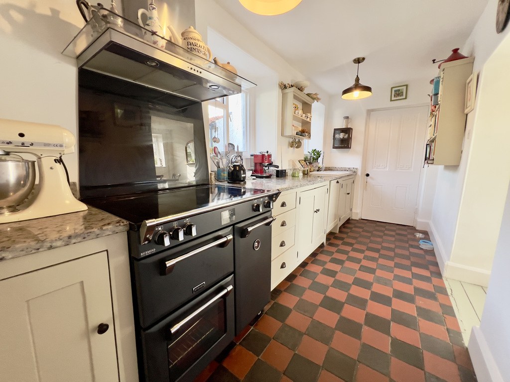Cross Cottages, St. Andrews Road, Stogursey, photo 10