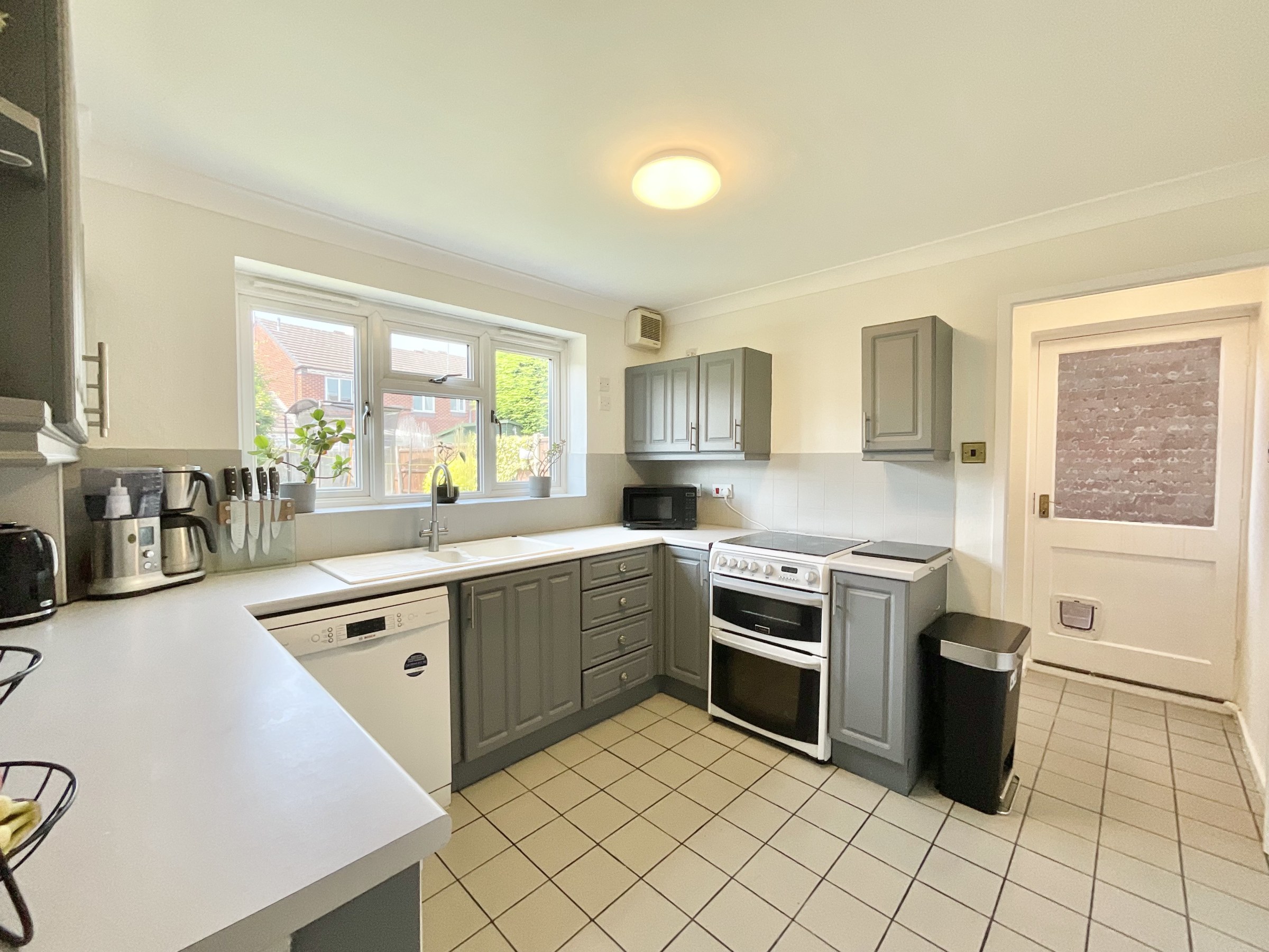 Bakewell Drive, Stone, ST15, photo 2