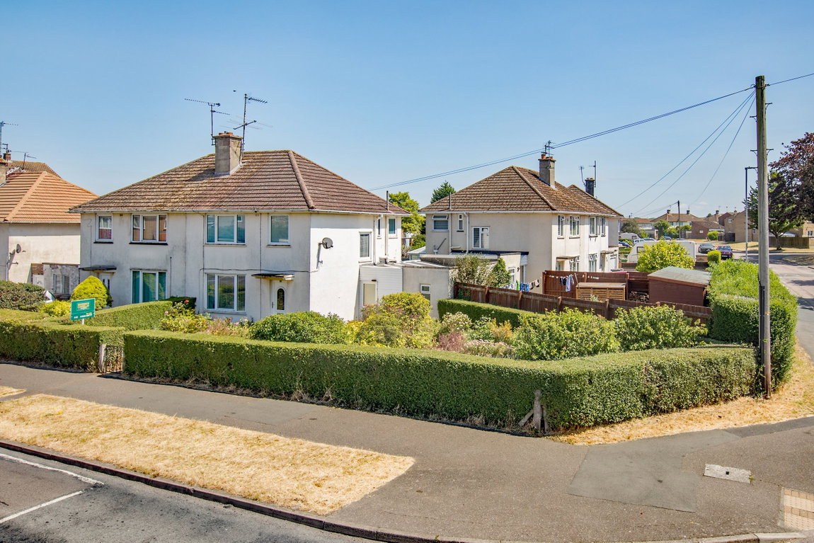 Willow Brook Road
