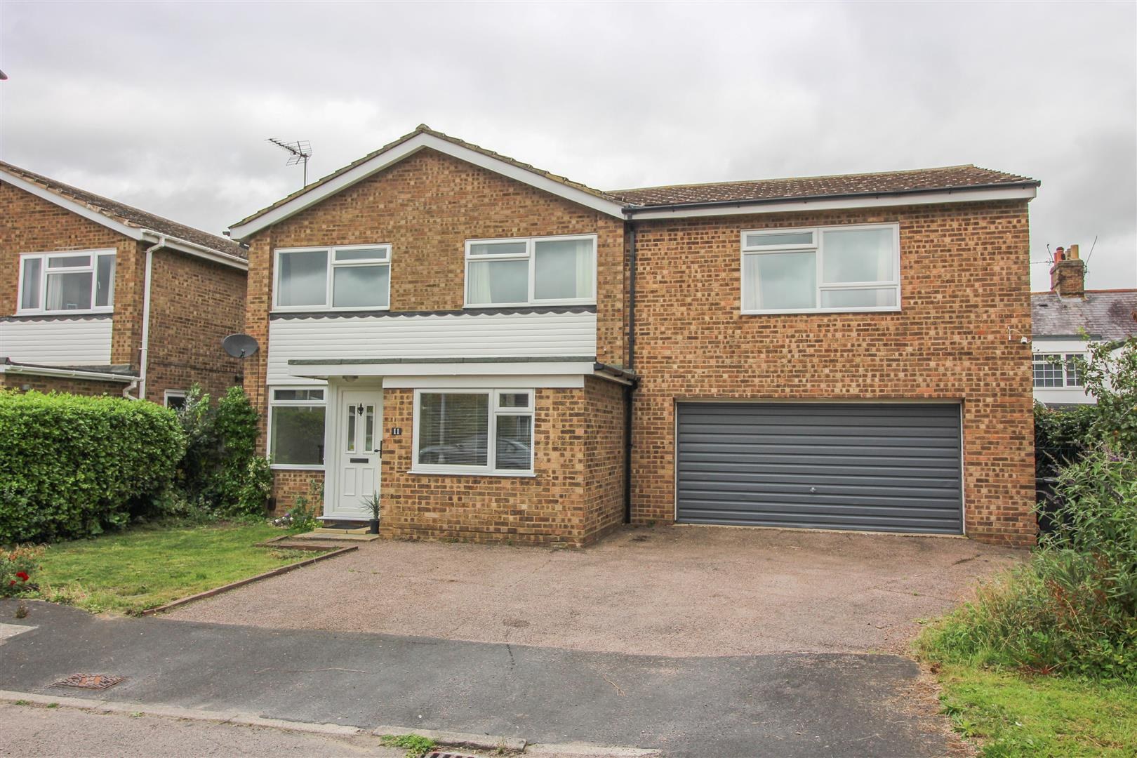 Farnham Close