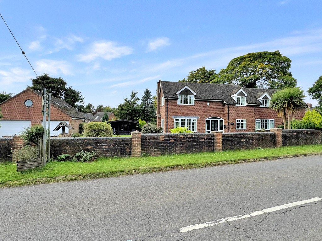 Sandon Road, Hilderstone, photo 35