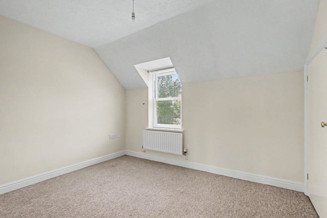 Tennyson Place, Ely, photo 9