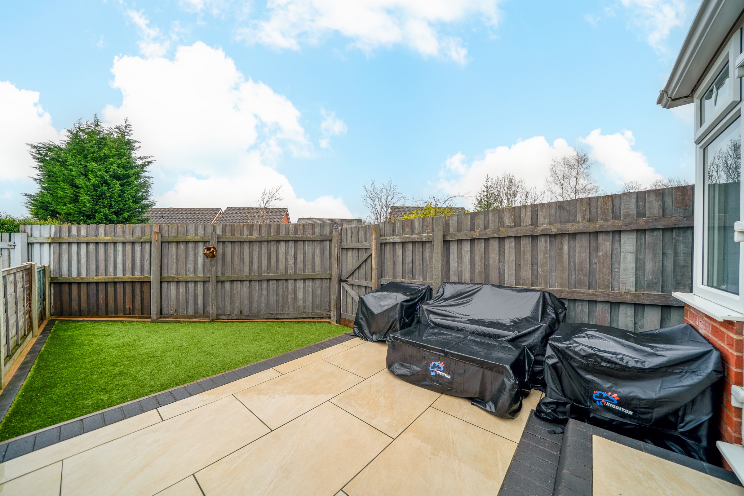 Fireclay Drive, St. Georges, TF2, photo 14