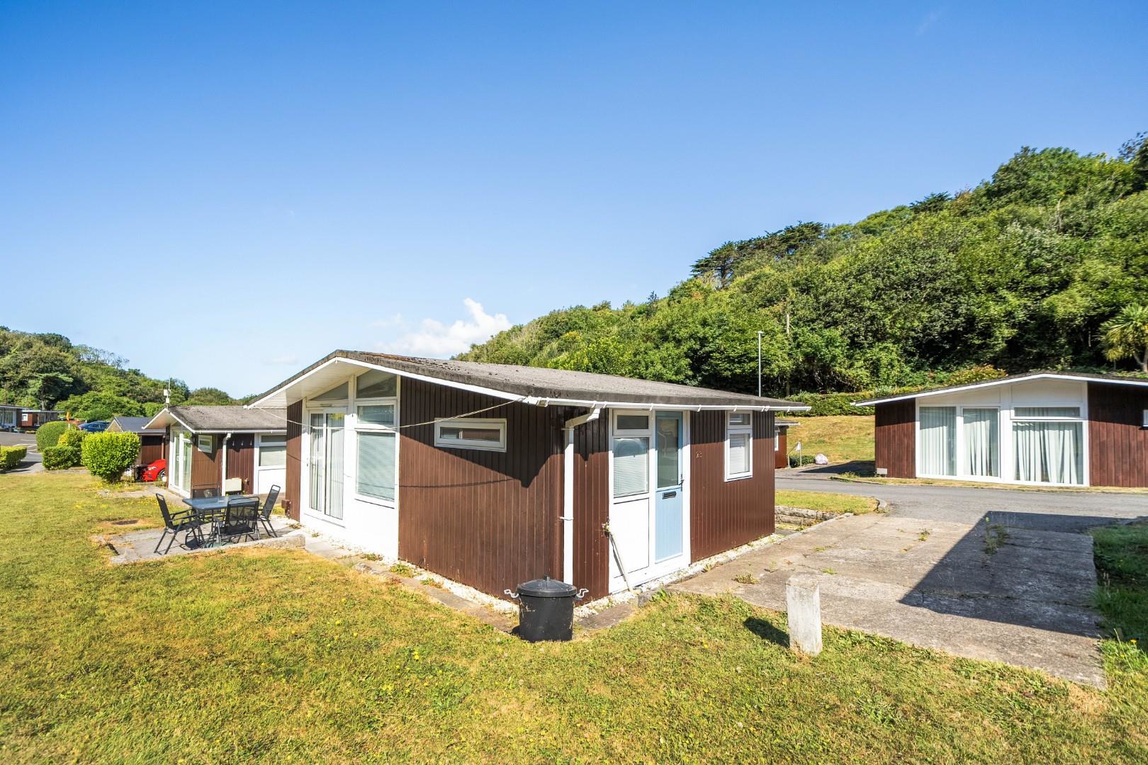 Summercliff Chalets, Caswell Bay, Caswell, Swansea
