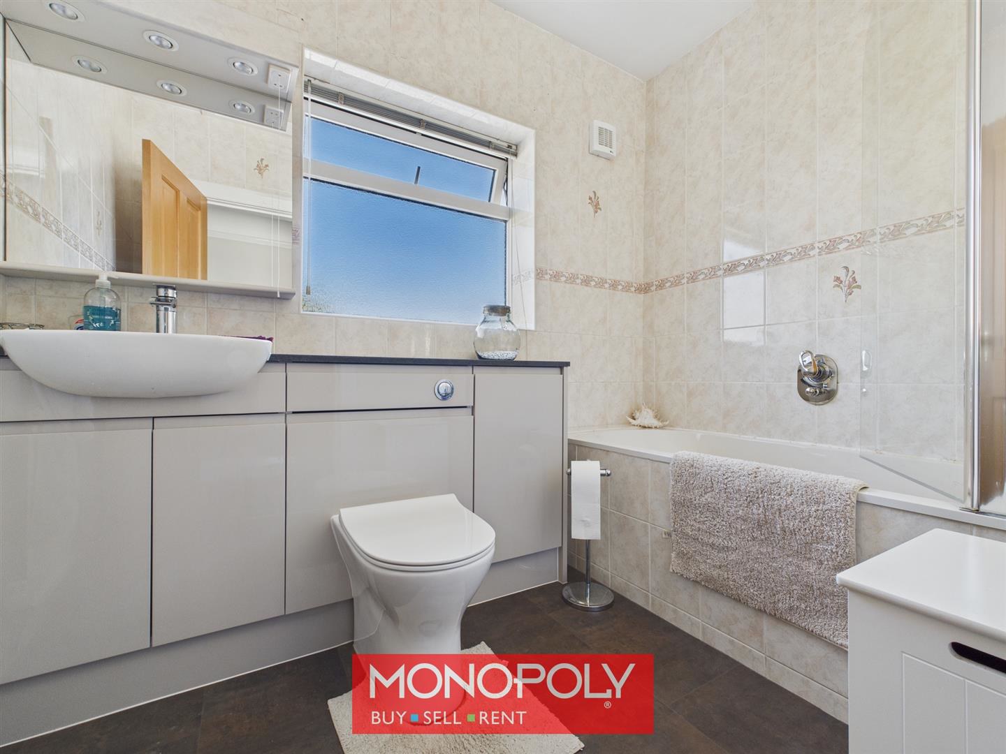 Mount Road, St. Asaph, LL17, photo 22