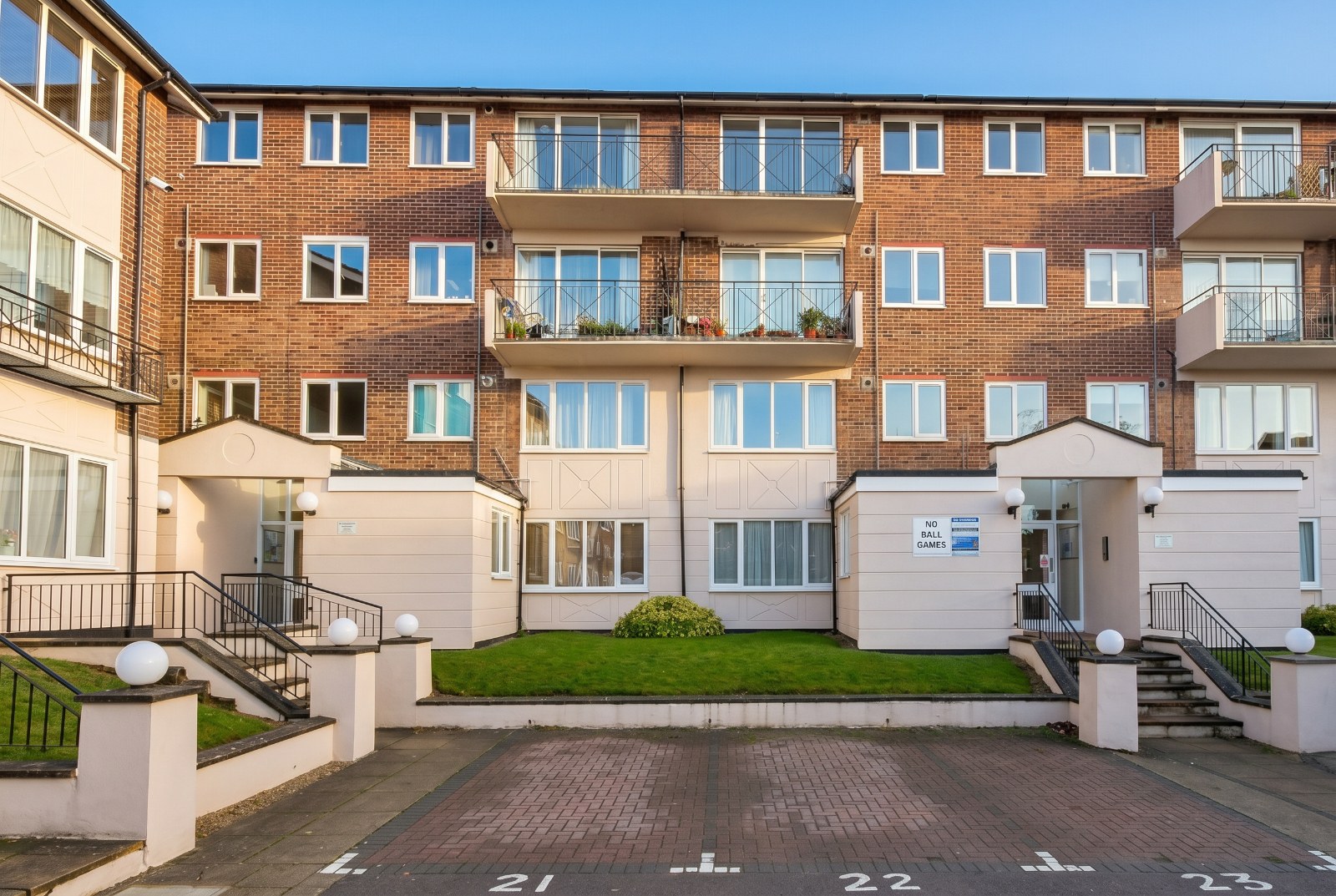Silkdale Close, Oxford, Oxfordshire, OX4