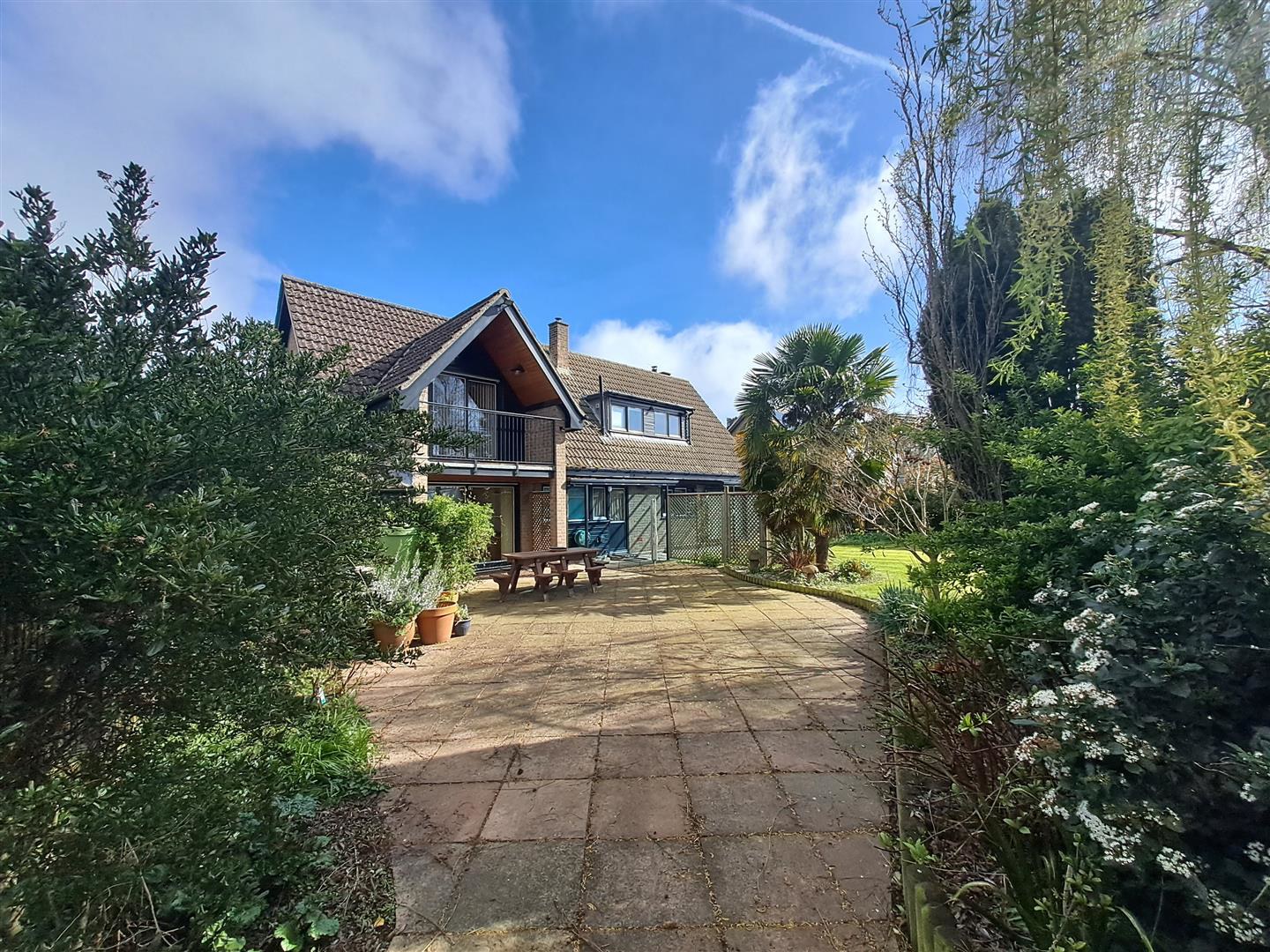 Vicarage Road, Waresley, Sandy, photo 29