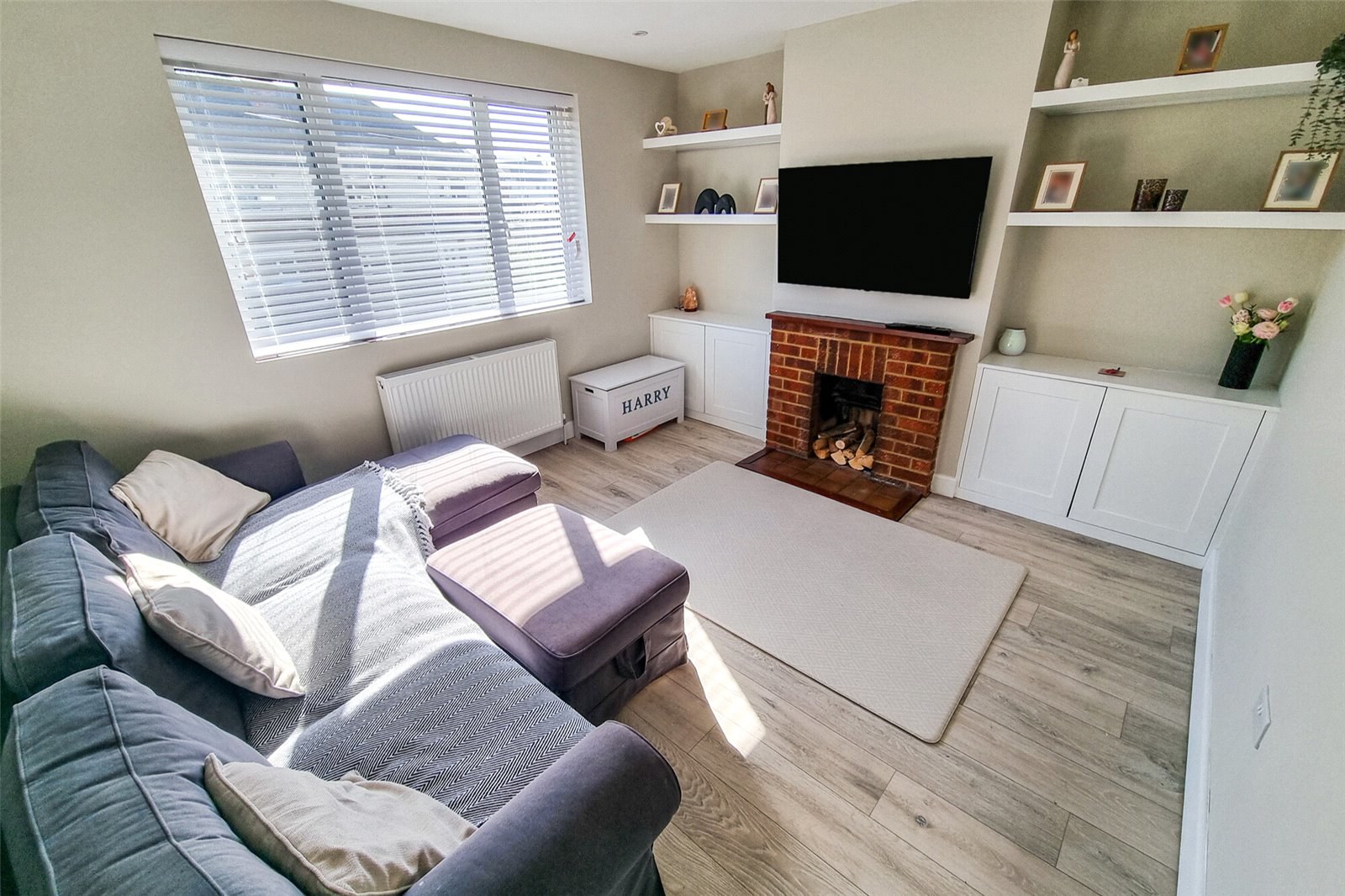May Crescent, Ash, Guildford, Surrey, GU12, photo 3