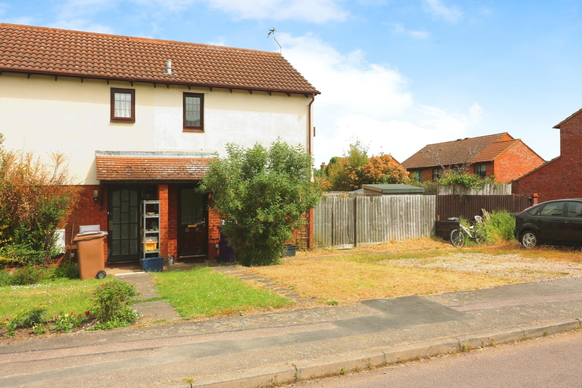 Larkins Close