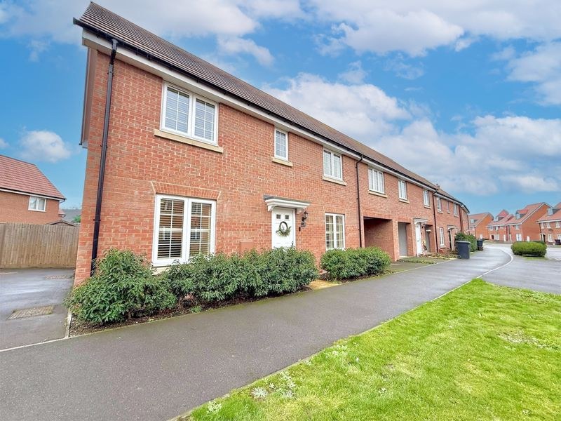 Morpeth CrescentThorn LU5 6QU