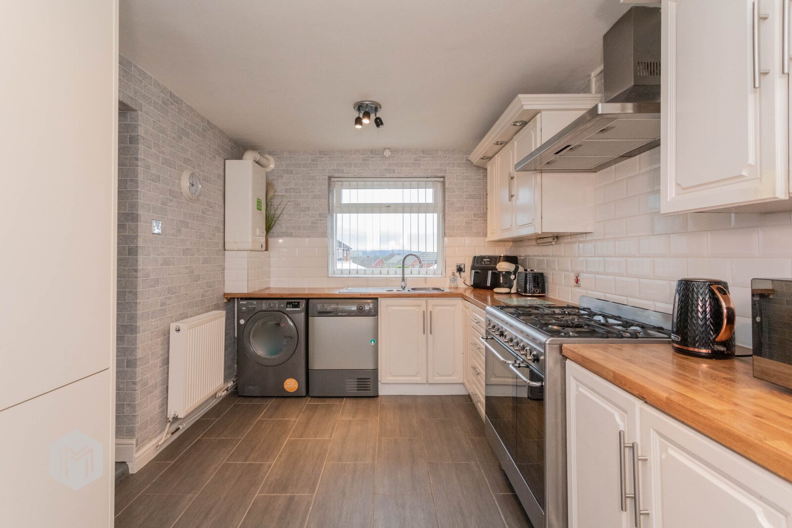 Plodder Lane, Farnworth, BL4, photo 7