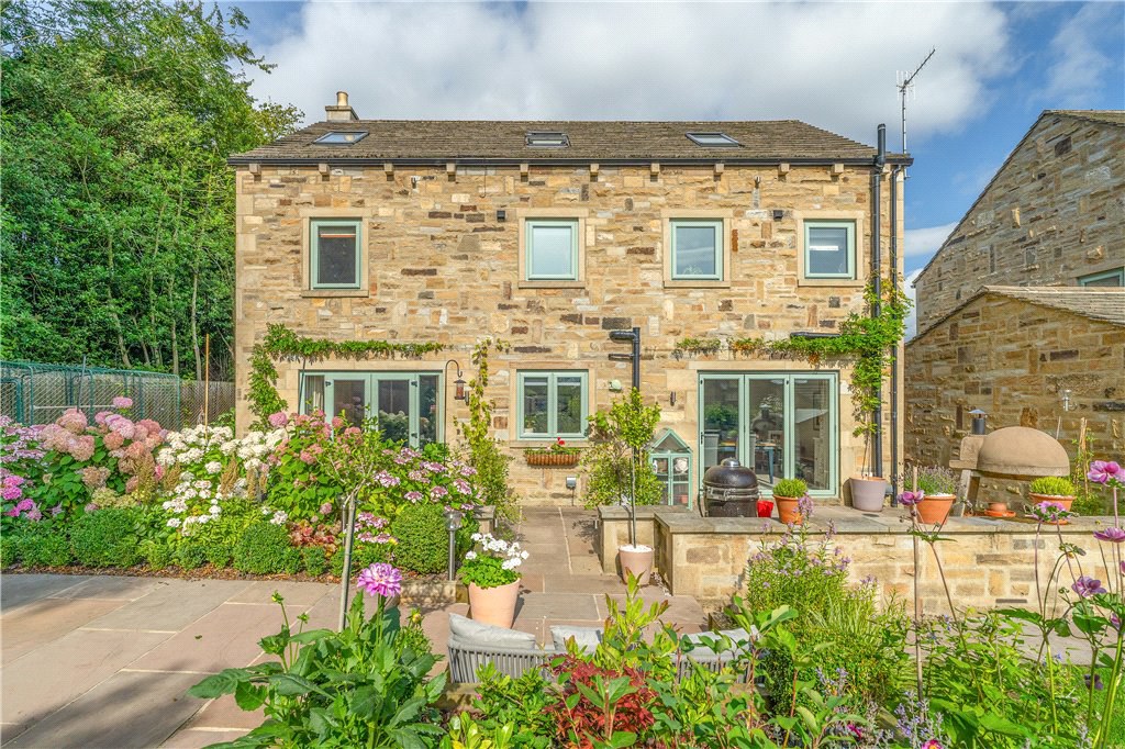 Darkwood Croft, The Street, Addingham, Ilkley, LS29, photo 20
