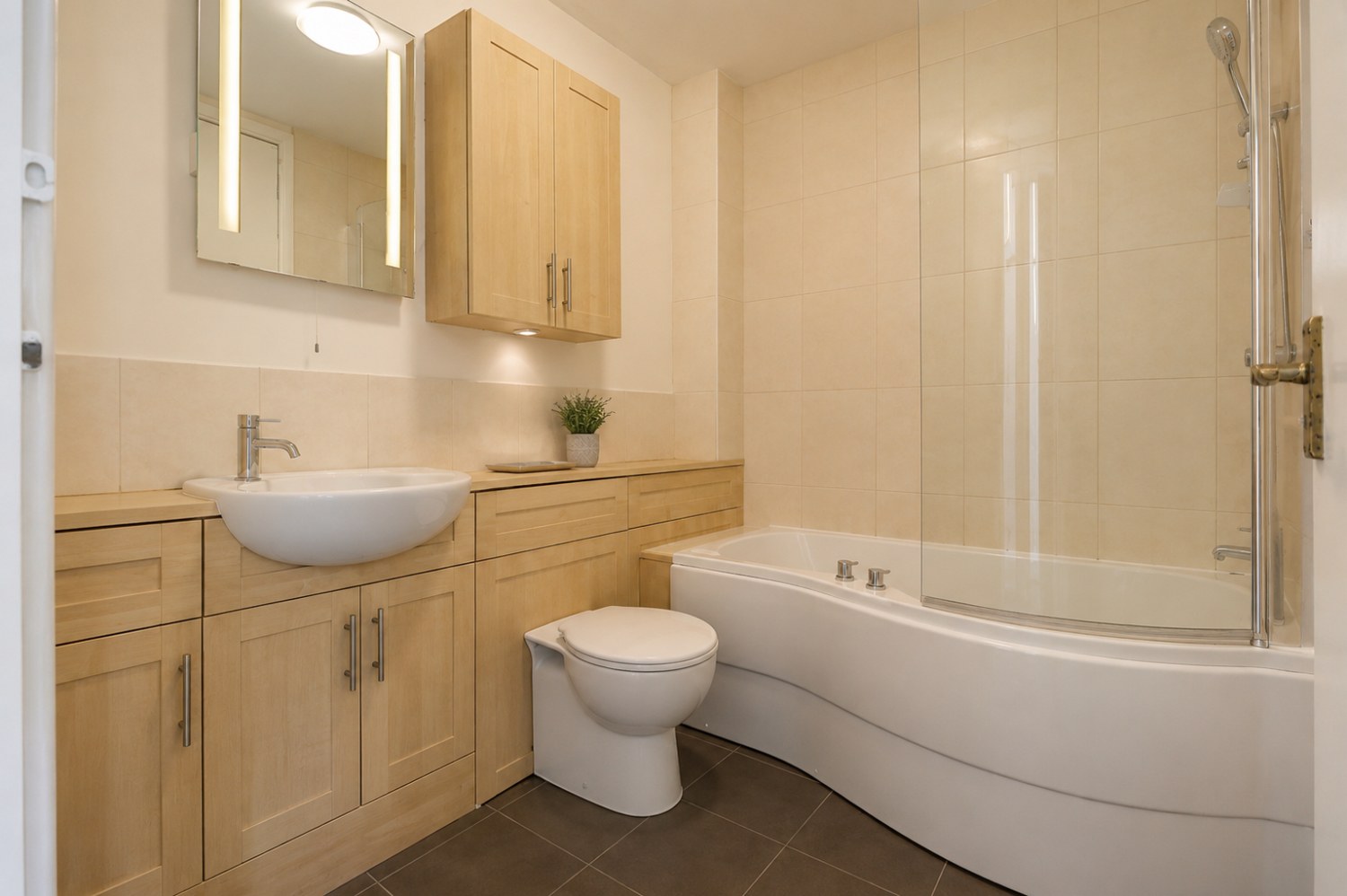 THE BIRCHES, 7 DURHAM ROAD, BROMLEY, KENT, BR2, photo 9