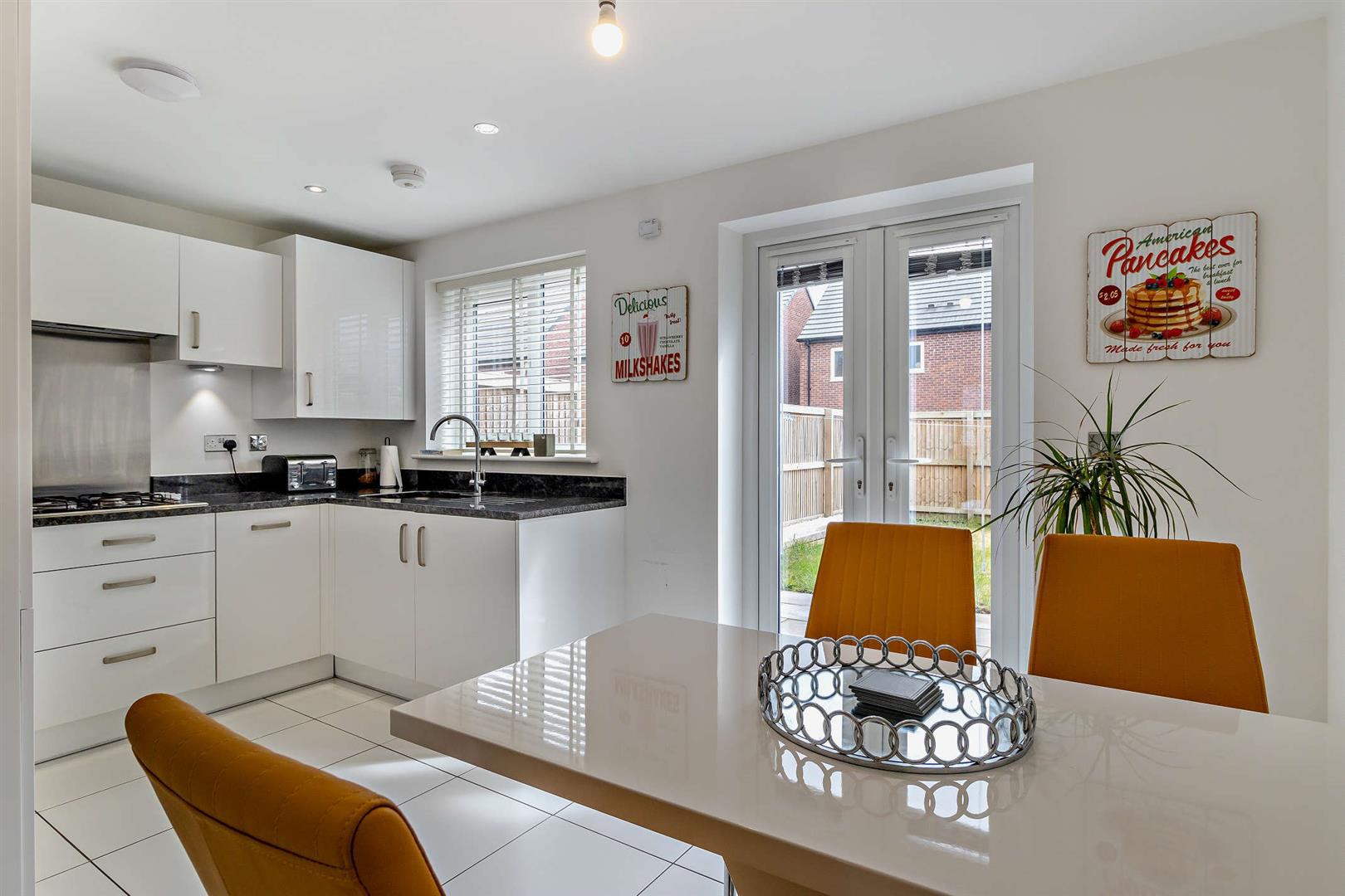 Trusdale Close, Doncaster, photo 2