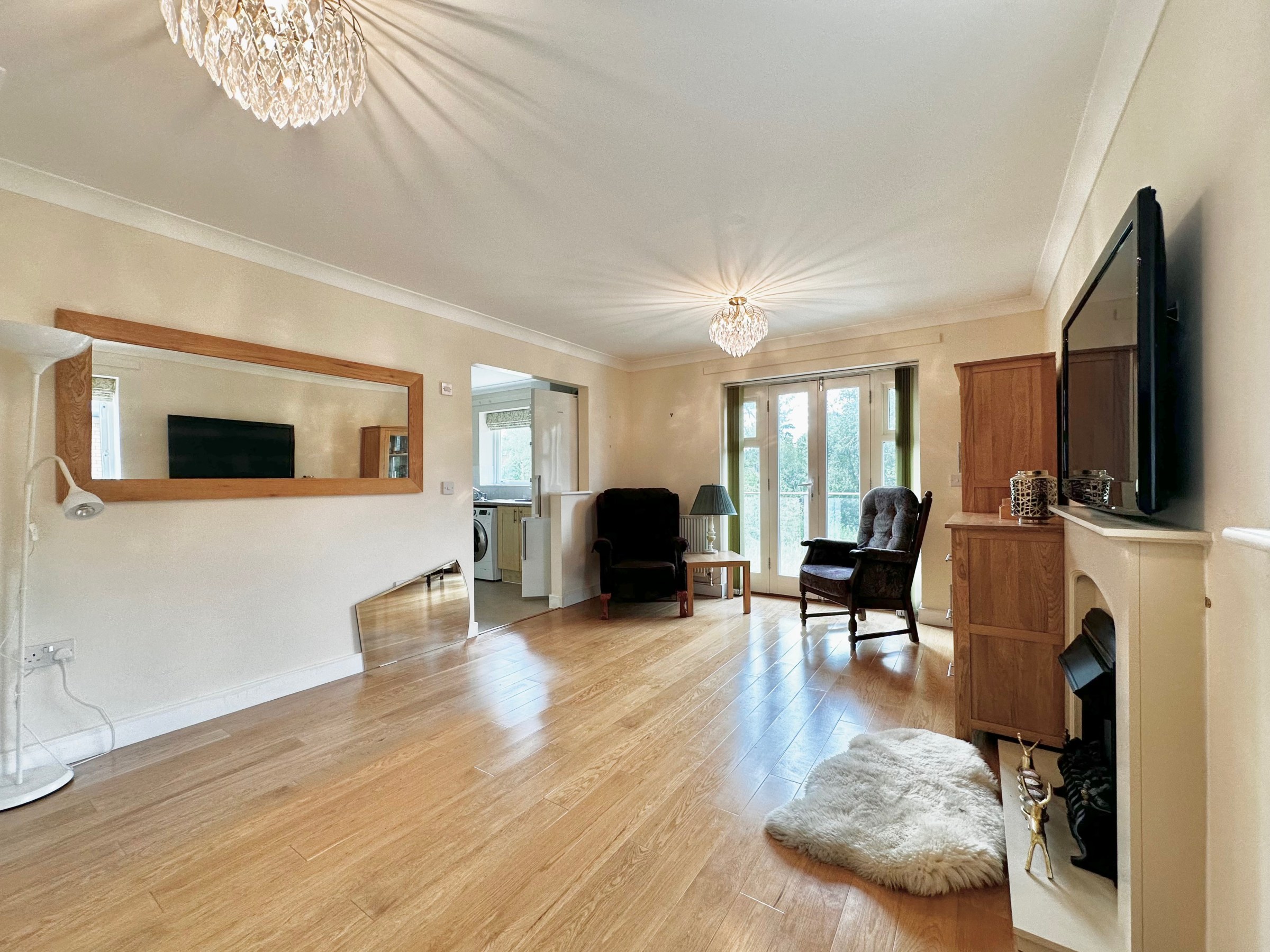 Ferry Meadows Close, Broughton, MK10, photo 2
