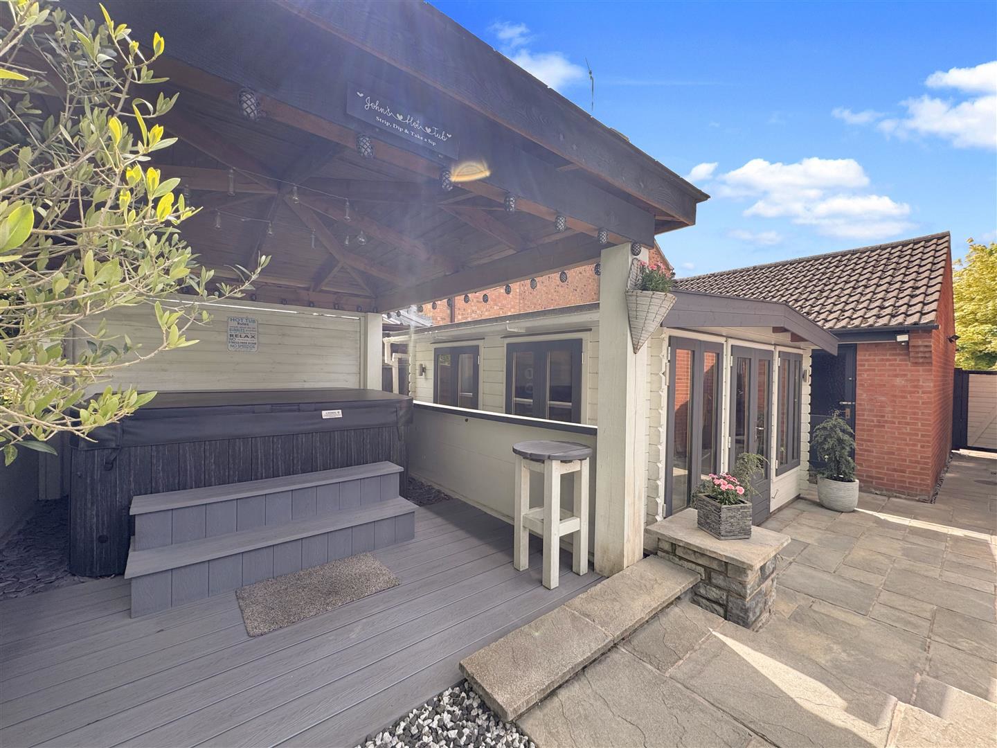 Forrester Close, Cosby., photo 25