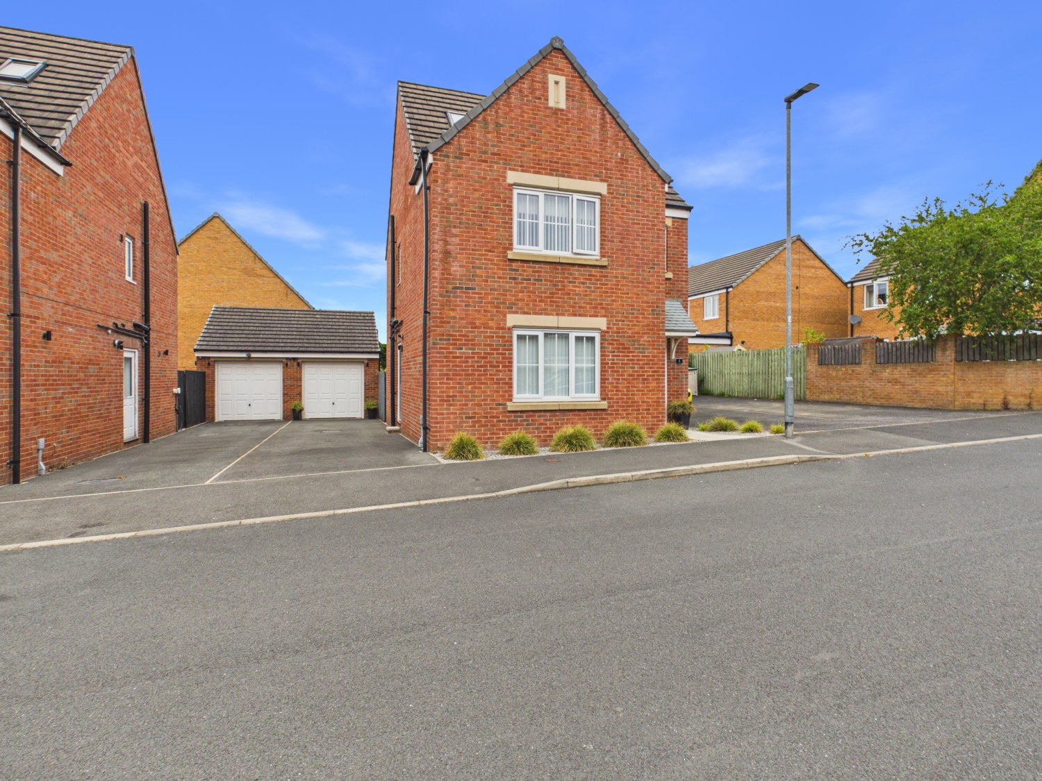 HOLME FARM WAY, PONTEFRACT, WEST YORKSHIRE, WF8, photo 26
