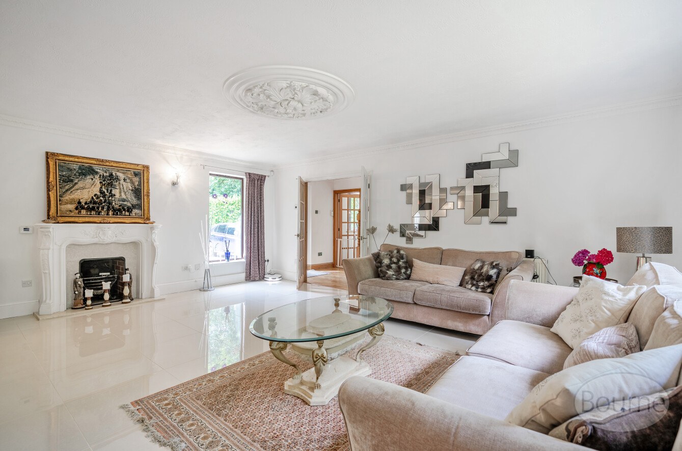 Elm Hill, Normandy, Guildford, Surrey, GU3, photo 13