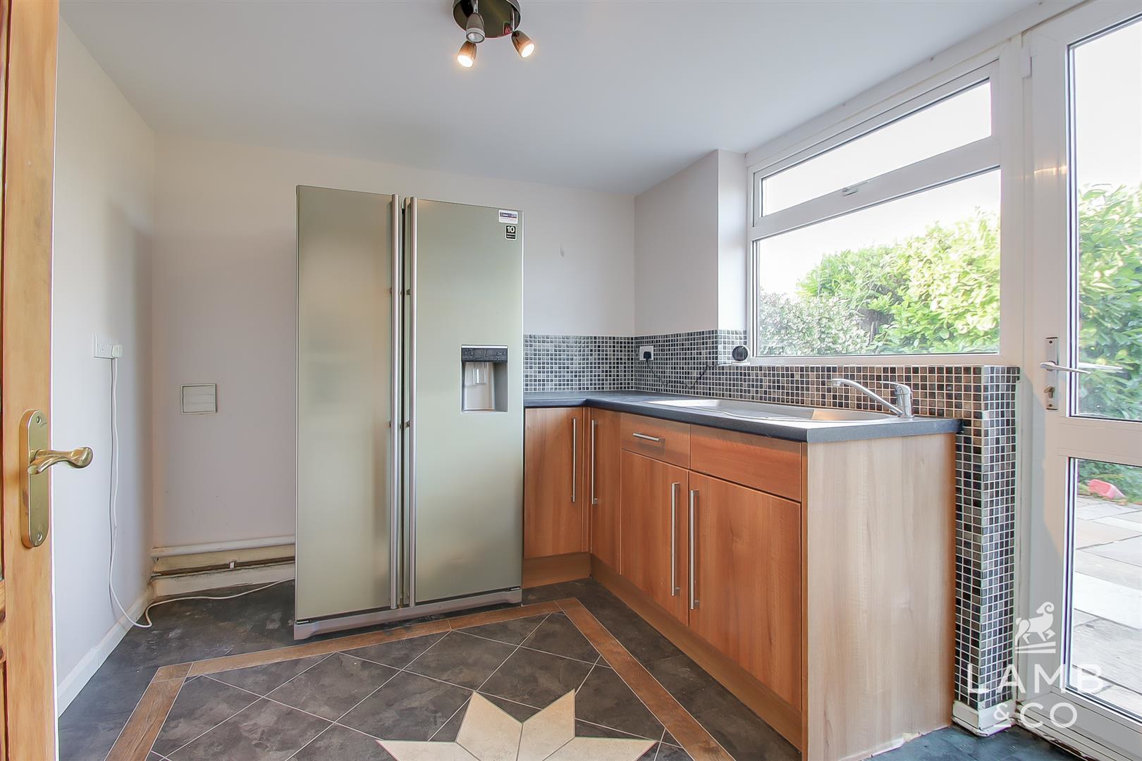 New Thorpe Avenue, Thorpe-Le-Soken, photo 10