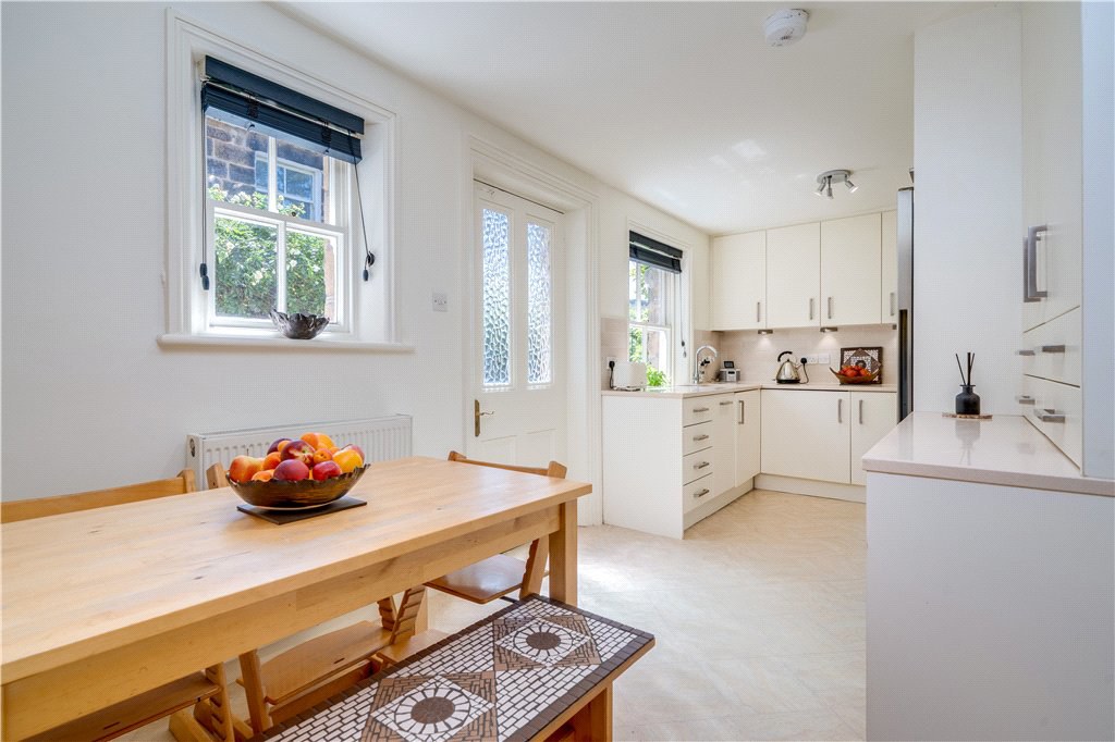 West End Avenue, Harrogate, North Yorkshire, HG2, photo 11