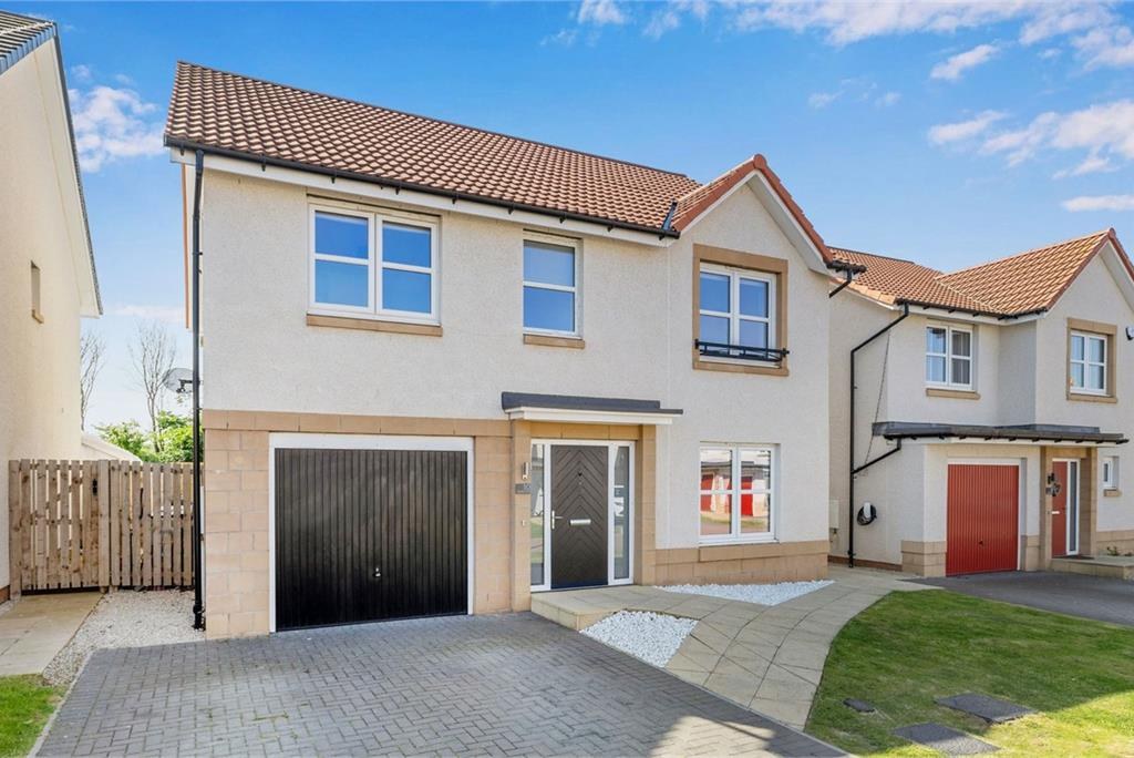 detached house for sale in Newcraighall