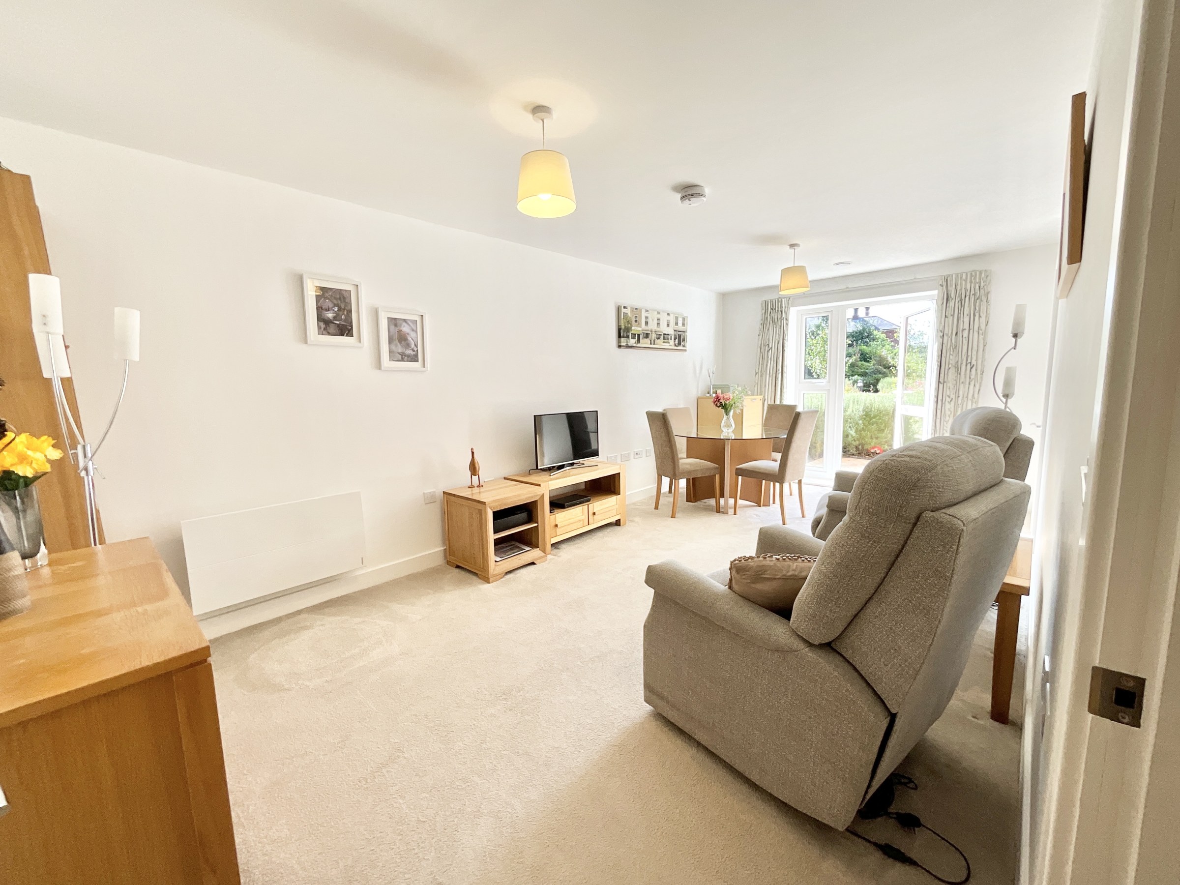 Stafford Street, Market Drayton, TF9, photo 4