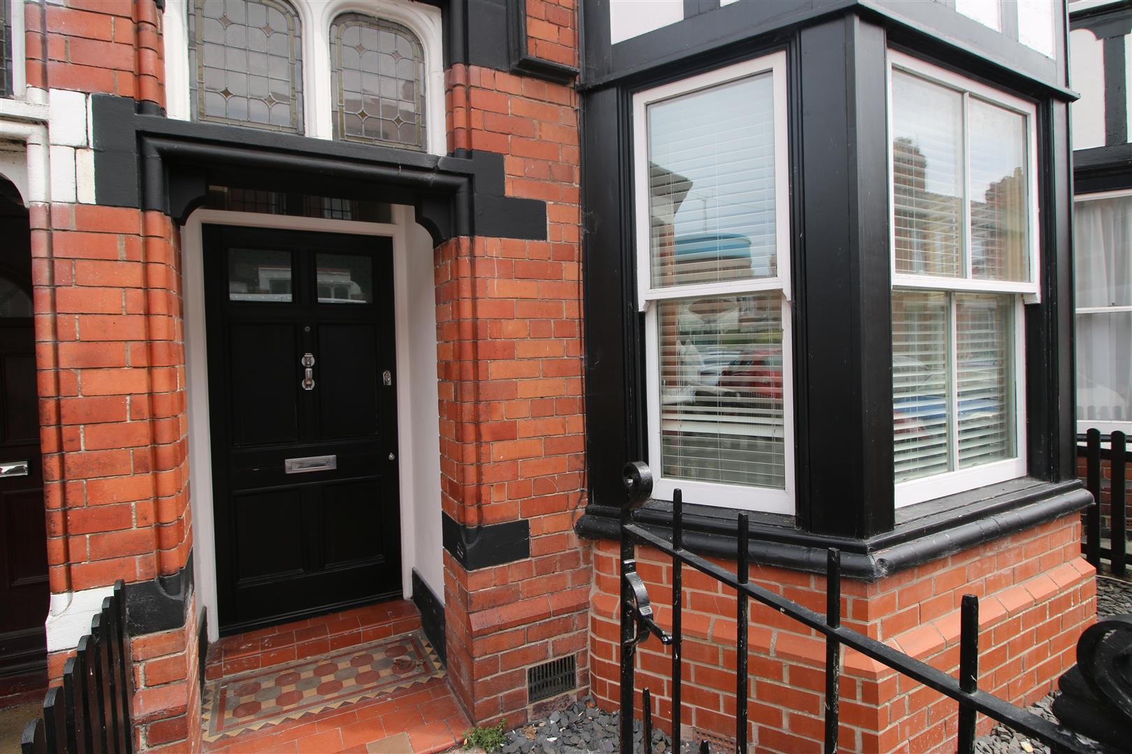 16 Lord Street, Chester, Cheshire, CH3