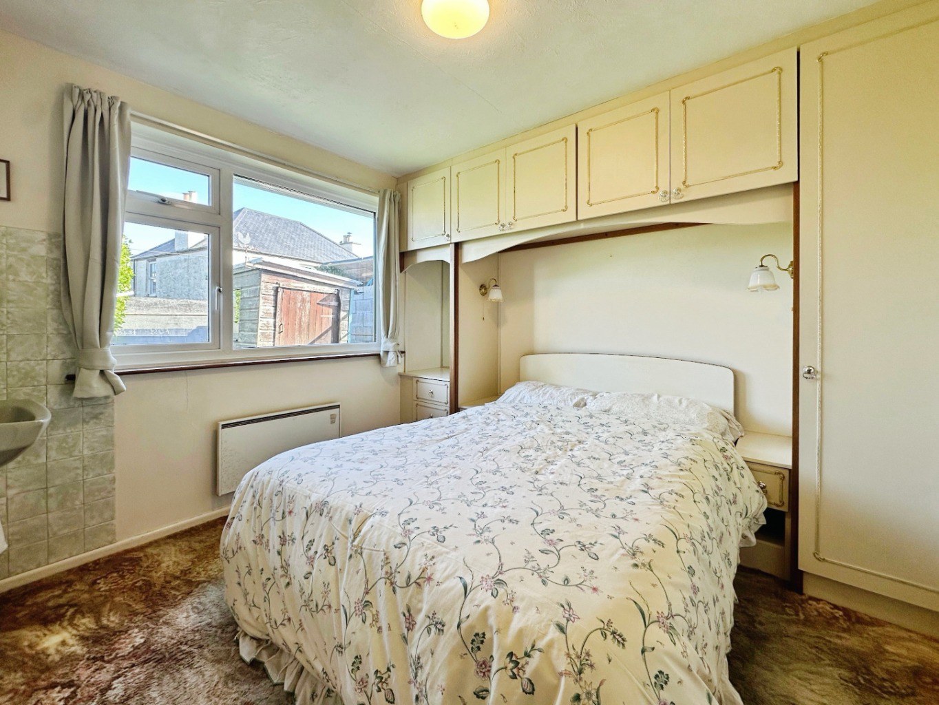 Kuggar, Detached bungalow with potential and no chain, photo 14