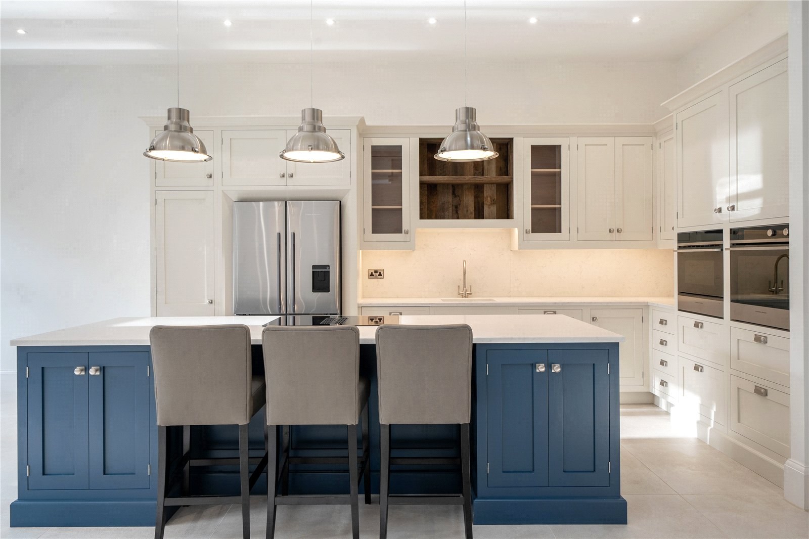 3 bed home for sale in Waterside