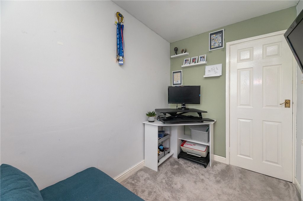 Westwood Court, Leeds, West Yorkshire, LS10, photo 17