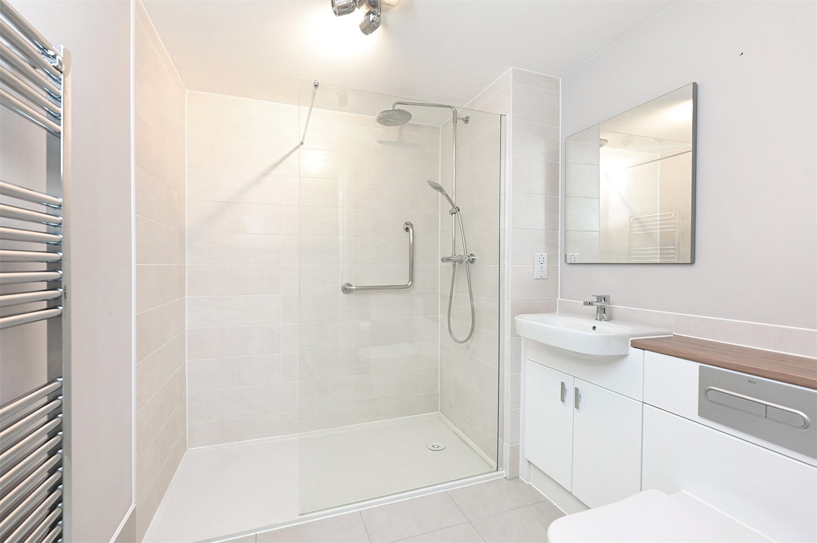 Station Road, Hook, Hampshire, RG27, photo 5