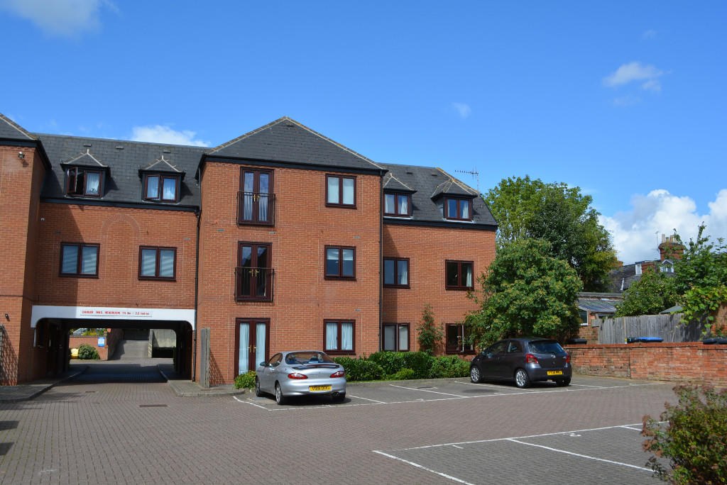Vinery Court