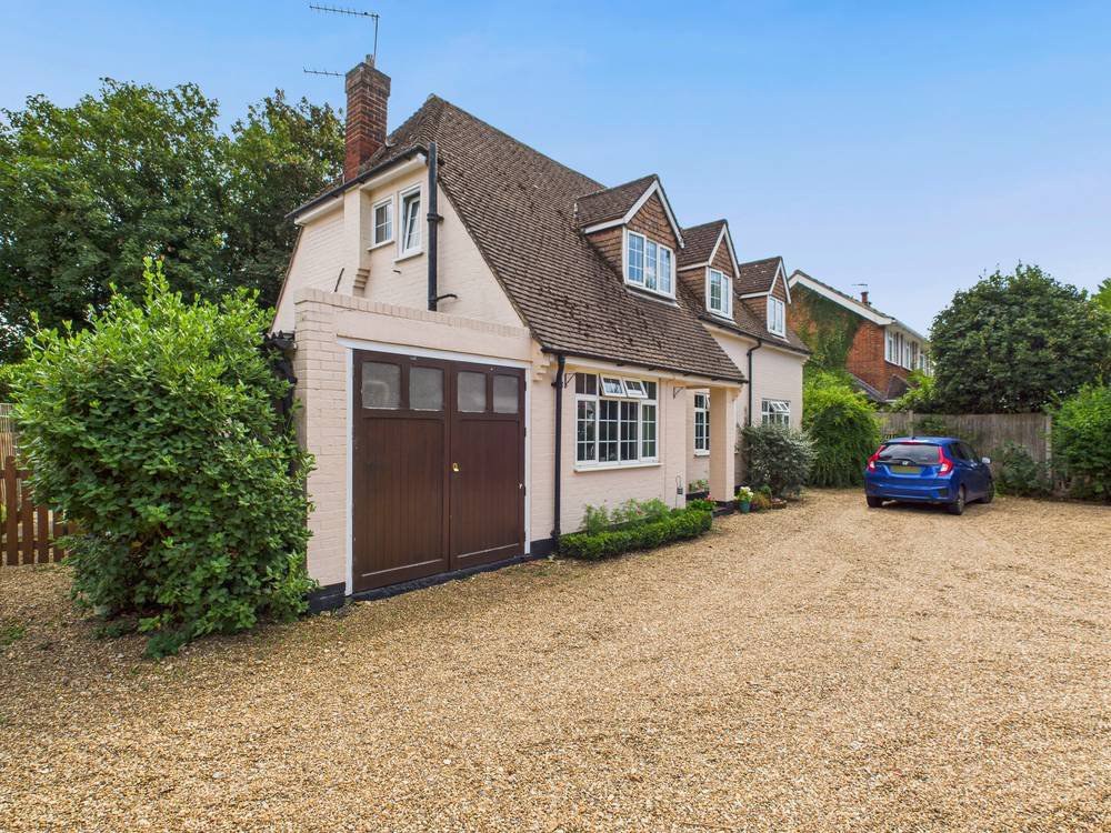 High Street, Wraysbury, Berkshire, TW19, photo 19