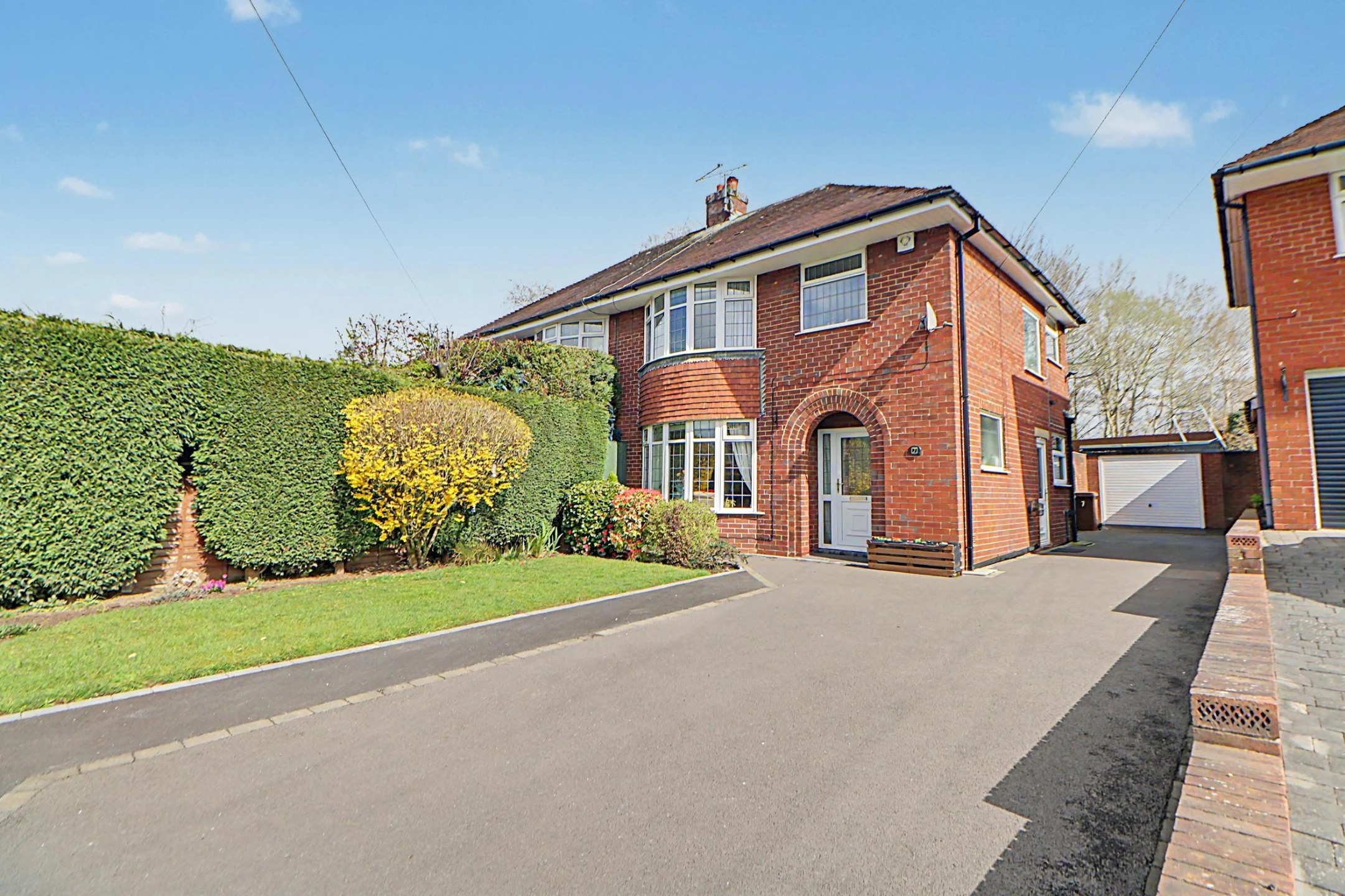 Clowes Avenue