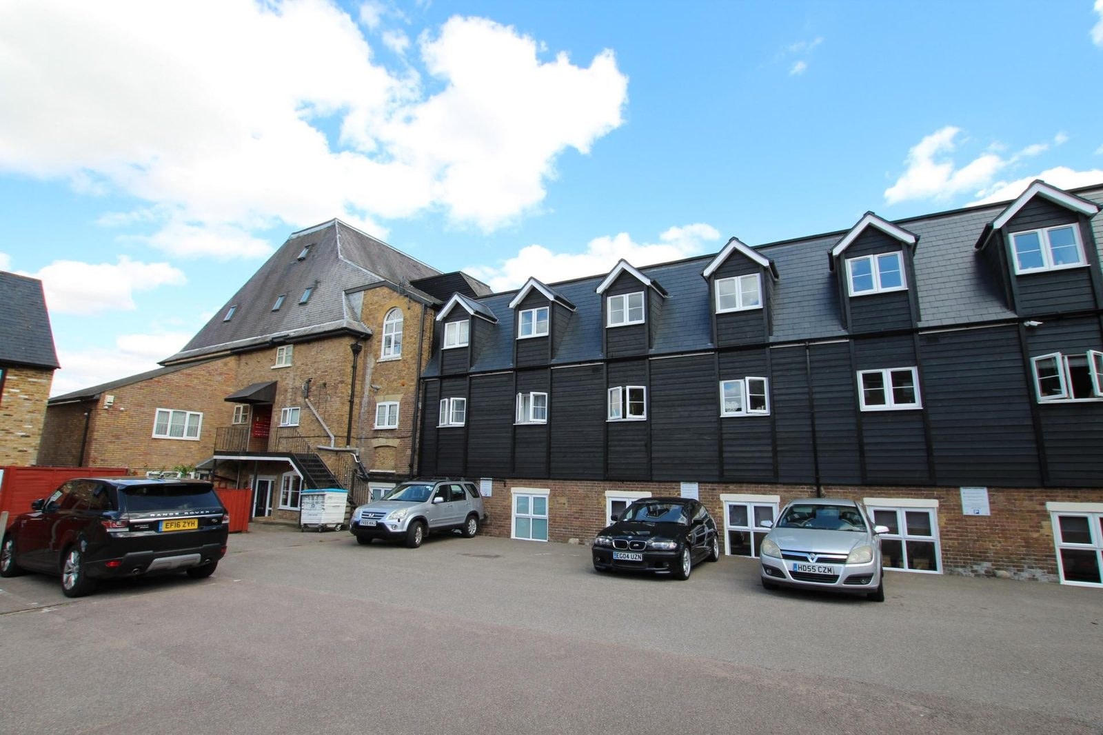 Old Maltings Court