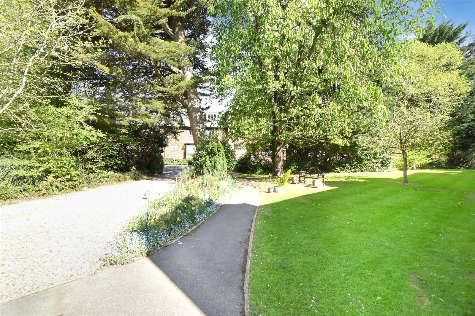 Berry Court, Hook, Hampshire, RG27, photo 9