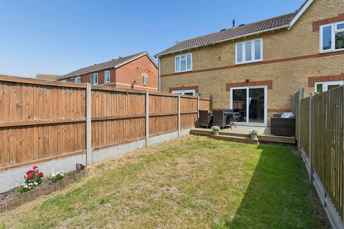 Honeysuckle Way, Herne Bay, photo 3