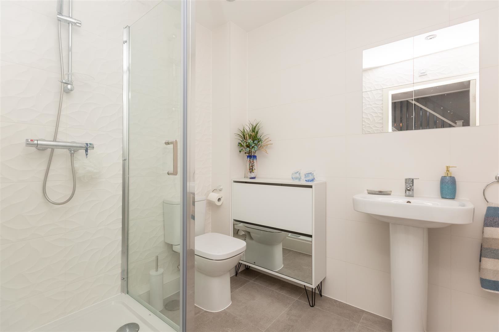 Langdon Road, Marina, Swansea, photo 22