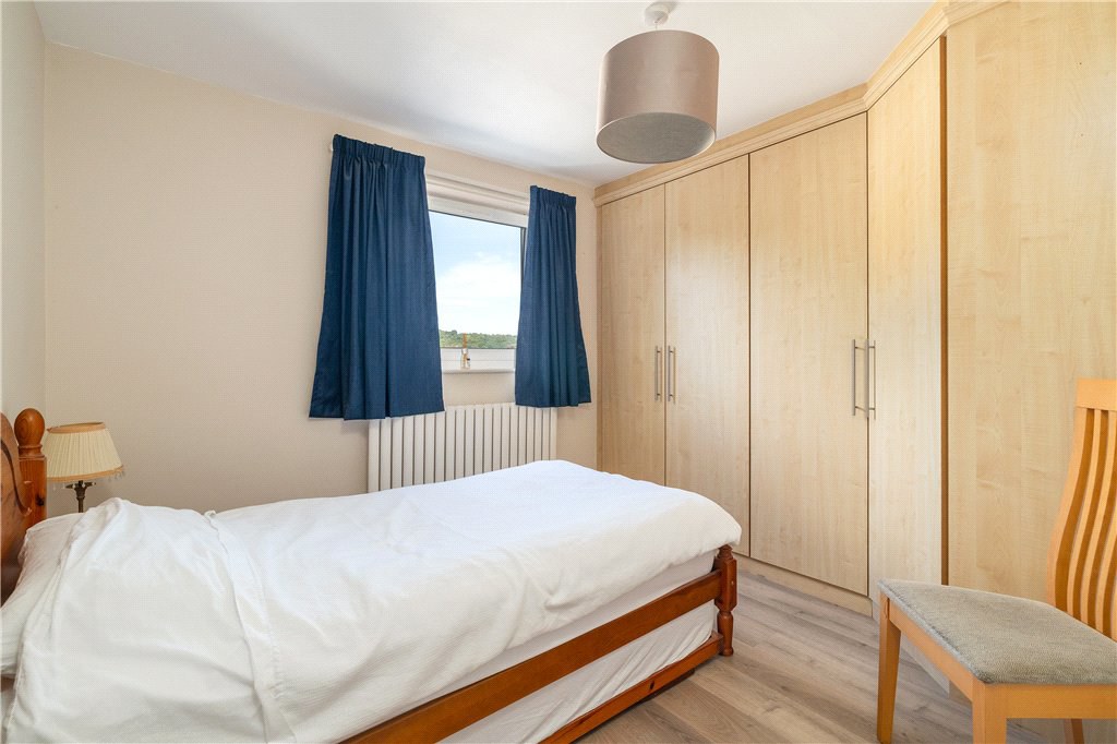 Old Bridge Rise, Ilkley, West Yorkshire, LS29, photo 6