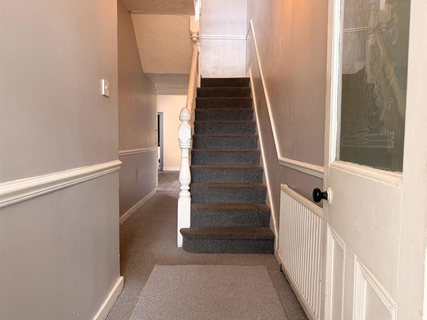 Maes Road, Llangennech, Llanelli, photo 2