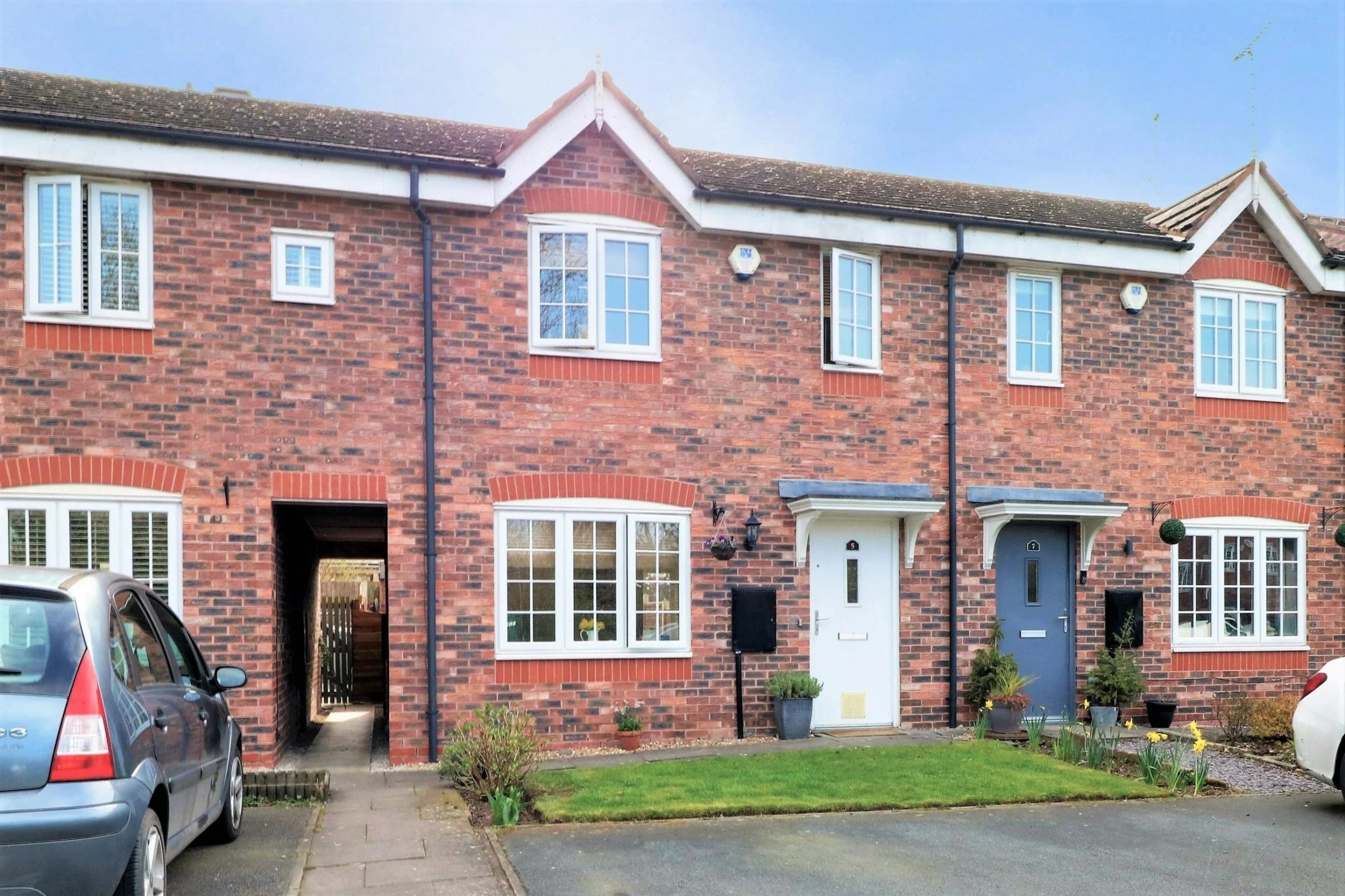 Crompton Close