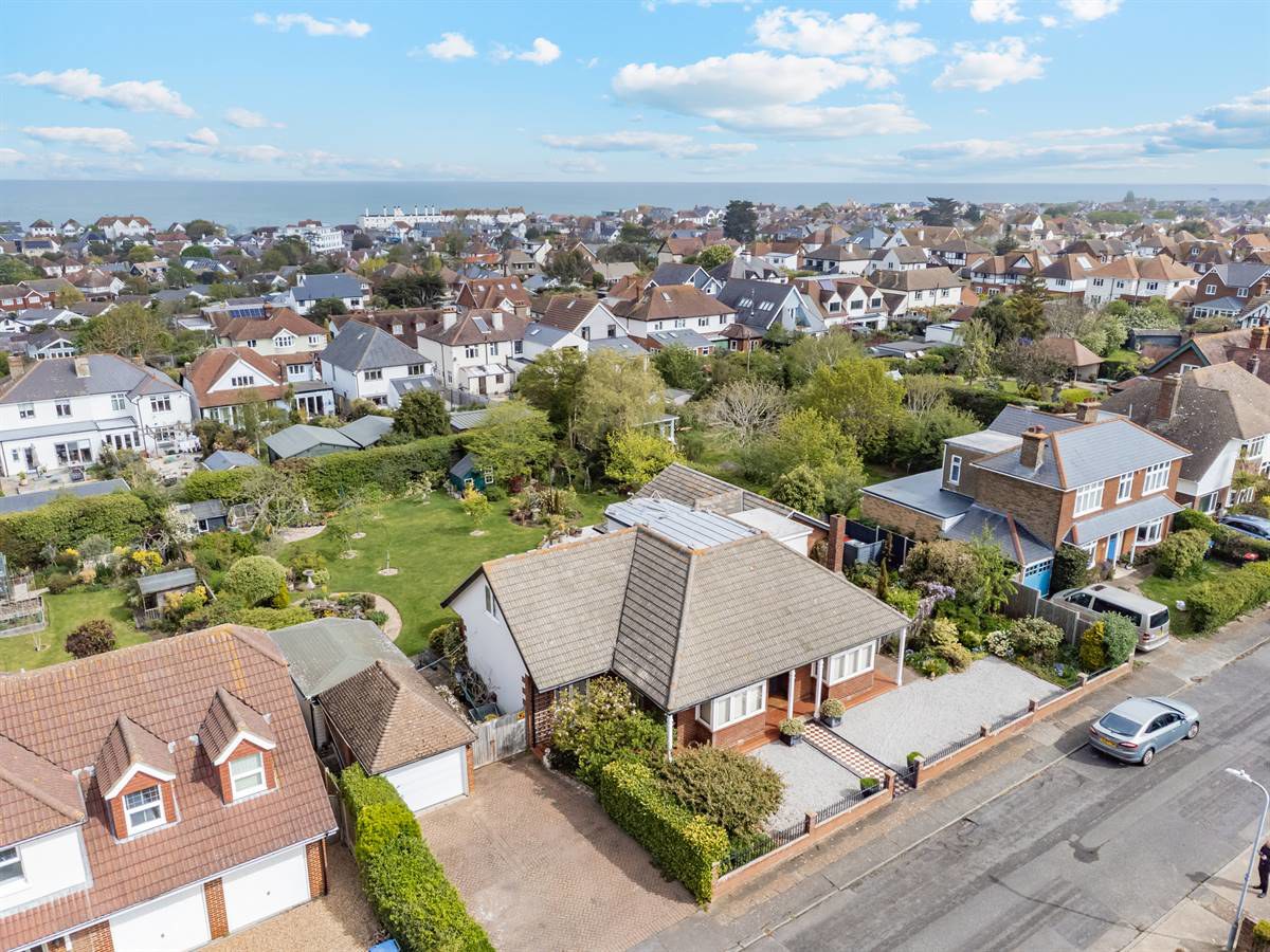 Gloucester Road, Tankerton, Whitstable, photo 41