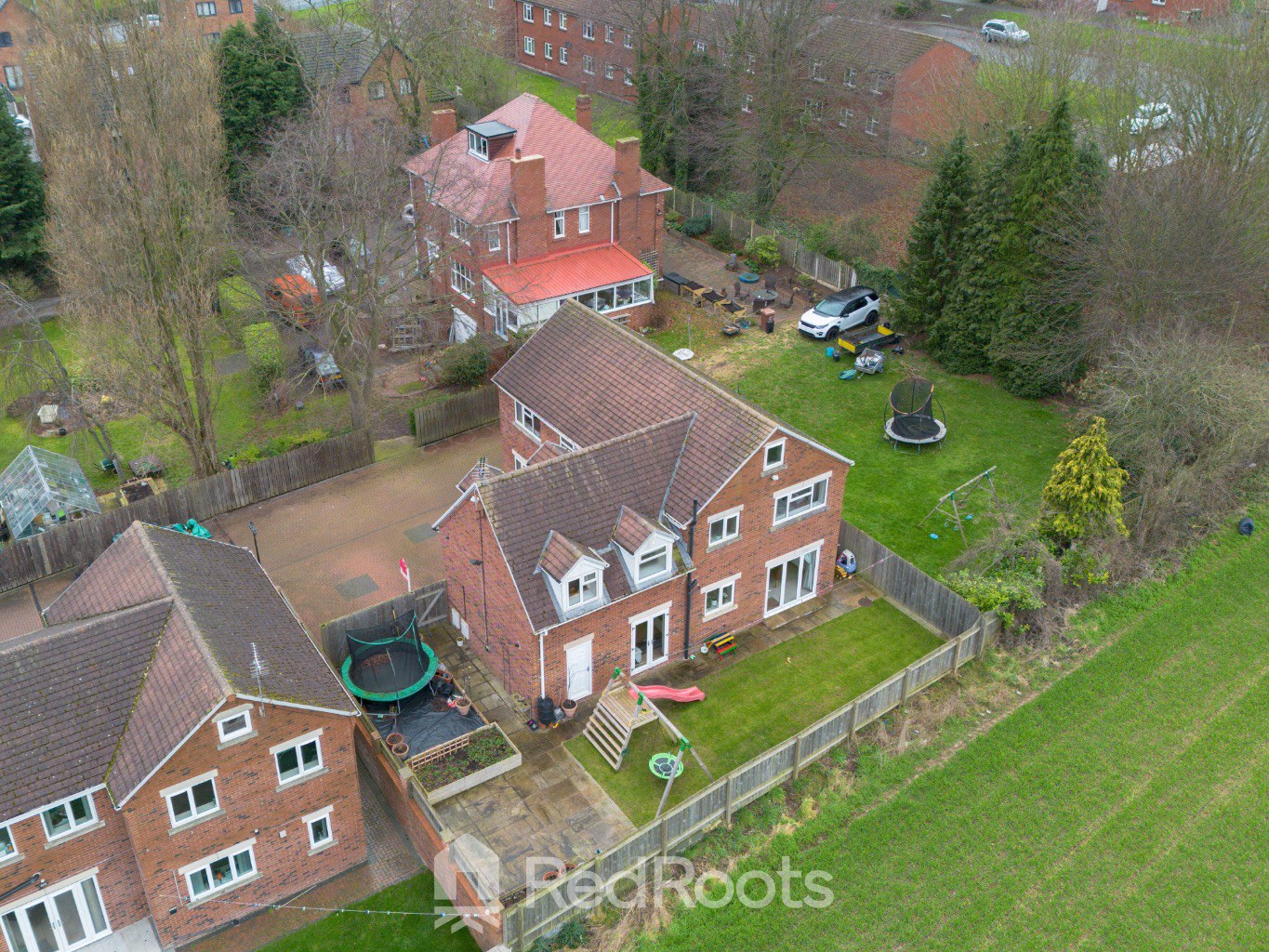 Peters Close, Upton, Pontefract, West Yorkshire, WF9, photo 10