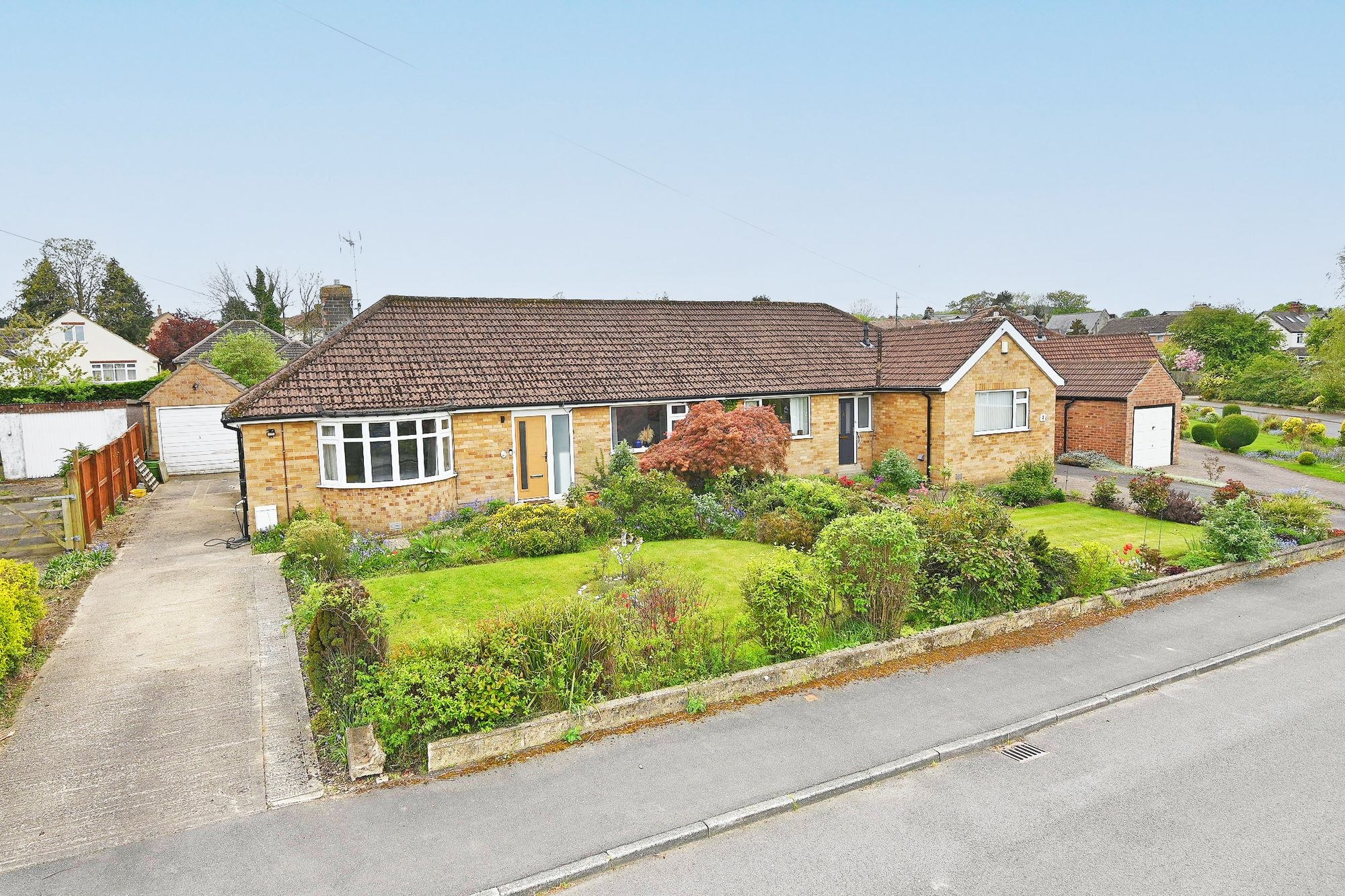 2 bed home for sale in Hollins Close, Hampsthwaite